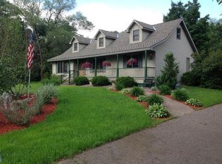 8005 Woodlawn Dr, Mounds View, MN 55112