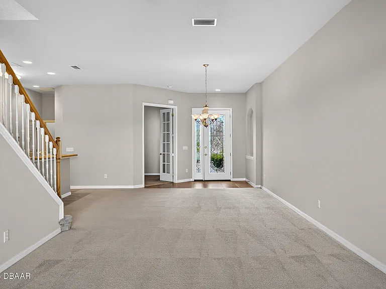 1312 Hansberry Ln — Photo 5