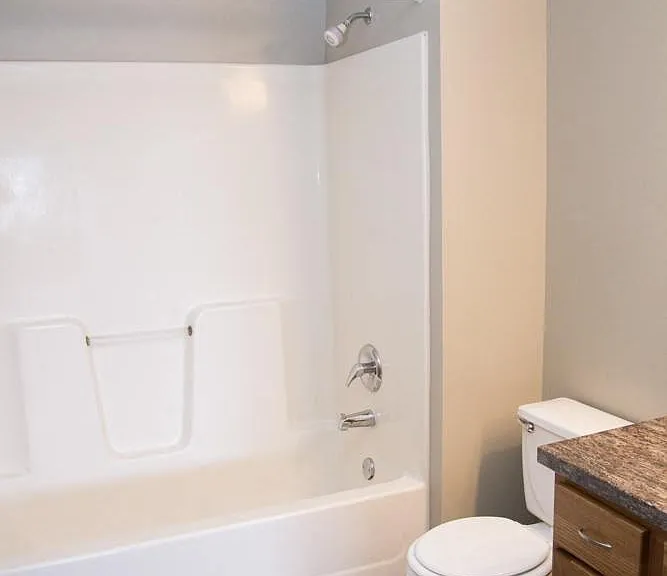 Highland View Apartments — Photo 165