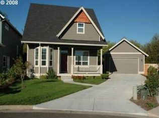 916 NE Clear Creek Way, Fairview, OR 97024