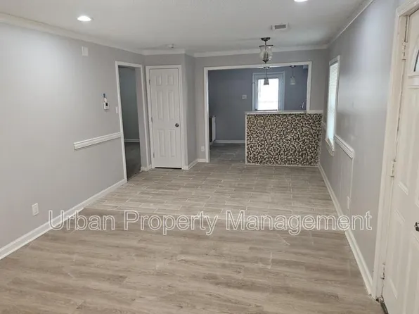 1724 Norfolk St, Memphis, TN 38106