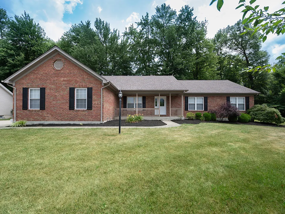 5810 Whitecat Ct