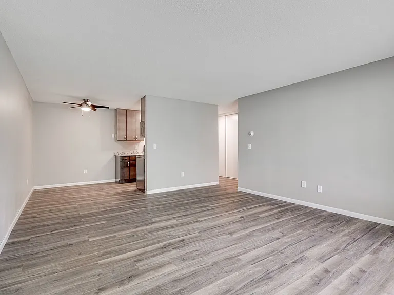 Garden Oaks Apartments — Photo 68
