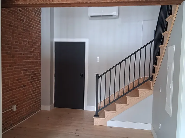 329 N Mulberry St #4 — Photo 20
