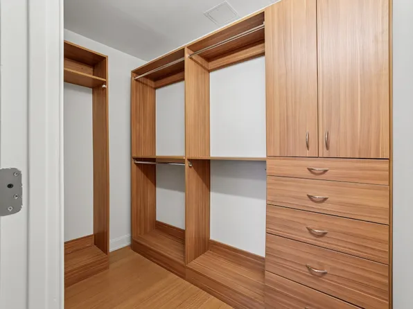 420 East 54th Street image 12 of 39