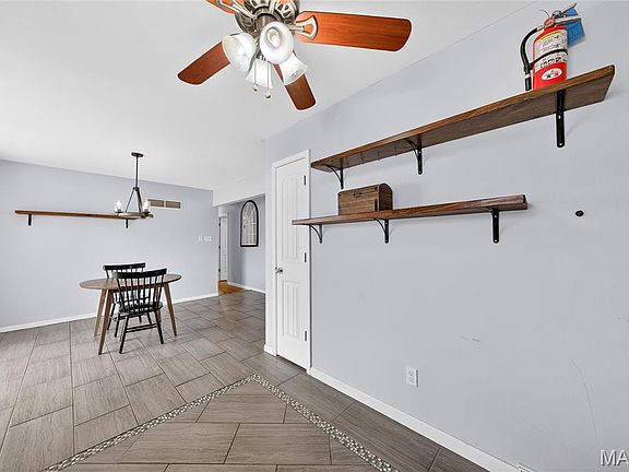 5th image of 104 Ashland Pl