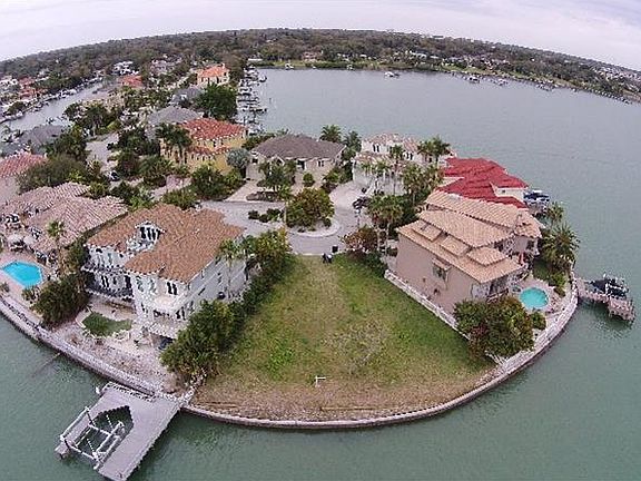 3rd image of 24 Sunset Bay Dr