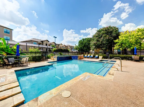 Regency Dell Ranch Apartments
