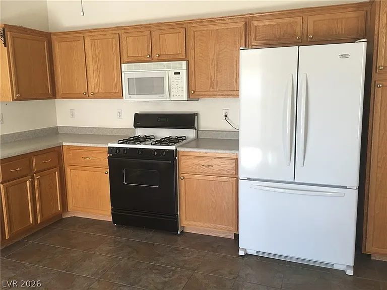 1007 Misty Rose Ave — Photo 2