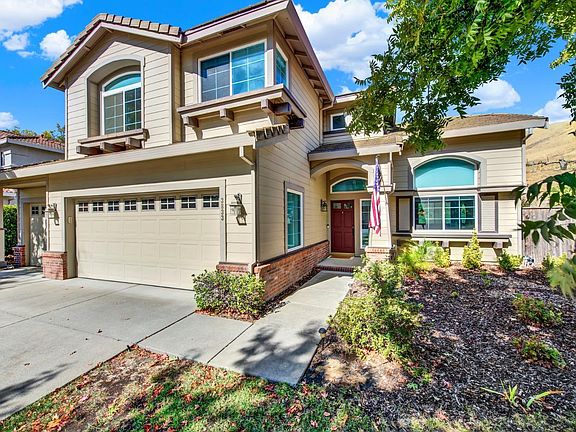 5th image of 3833 Rollingwood Drive