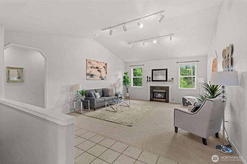 4th image of 5808 60th Street W