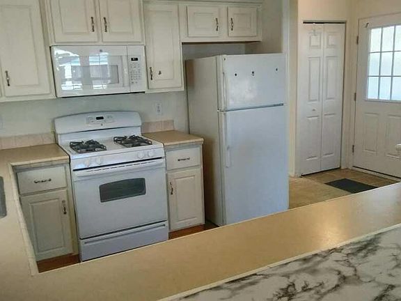 5th image of 10960 N 67TH Avenue #10