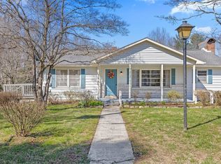 480 Loop Rd, Hendersonville, NC 28792