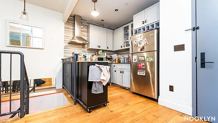 Rented by Nooklyn NYC LLC | media 19