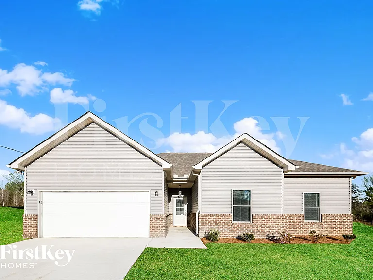 170 Lakewood Ln — Photo 1
