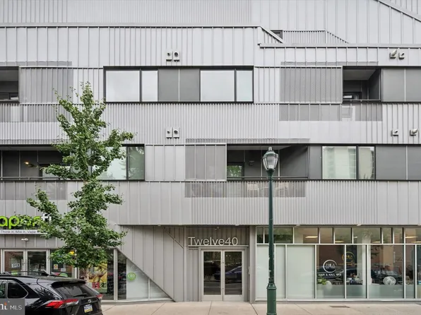 1240 South St #7, Philadelphia, PA 19147