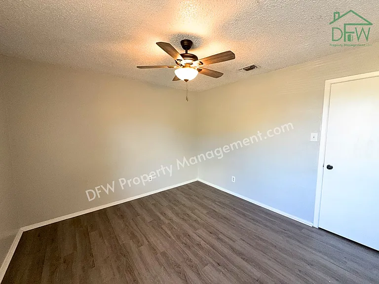 219 Fry St #12 — Photo 12