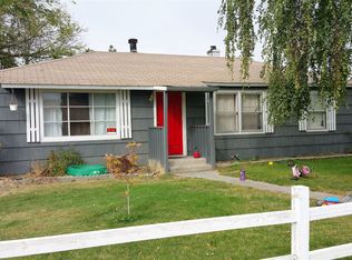 111 E St SE, Ephrata, WA 98823