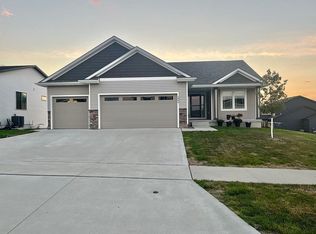 1804 Roebling Rd, Adel, IA 50003