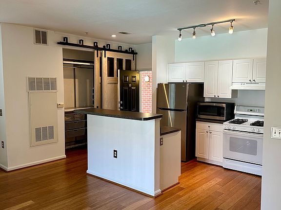 4th image of 11305 Aristotle Dr APT 104