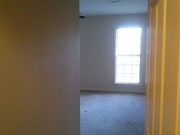 Entrance Master Bedroom