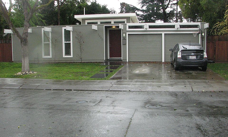1st image of 3400 Kenneth Dr