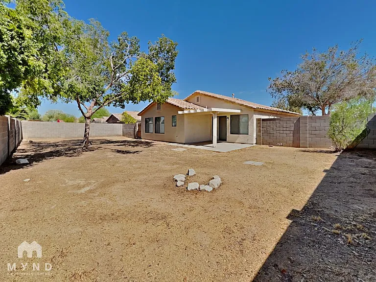 16025 W Lilac St — Photo 19