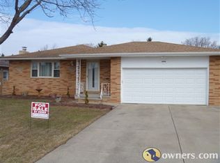 11154 Gordon Dr, Parma, OH