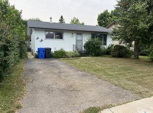 220 Knobel St, Foam Lake, SK S0A1A0
