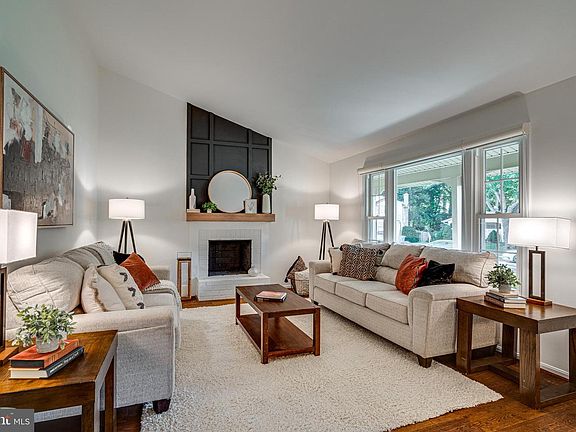 5th image of 10428 Finchley Ct