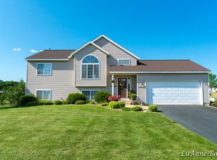 4019 Ives Farm Ln NE, Cedar Springs, MI 49319