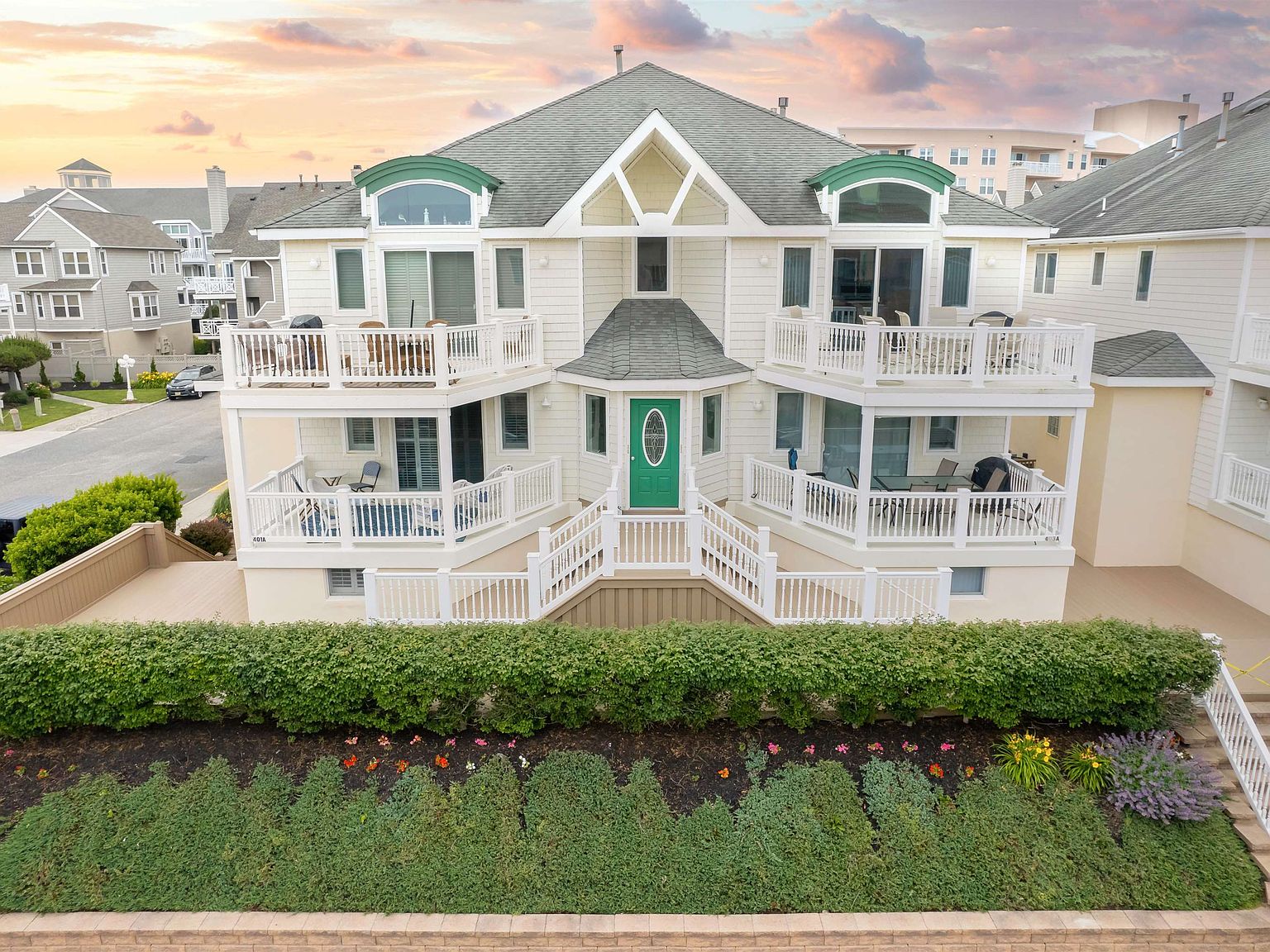 403-403B E Raleigh Ave #B, Wildwood, NJ 08260 | Zillow