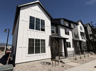 1179 N Downfield Ln W #208, North Salt Lake, UT 84054