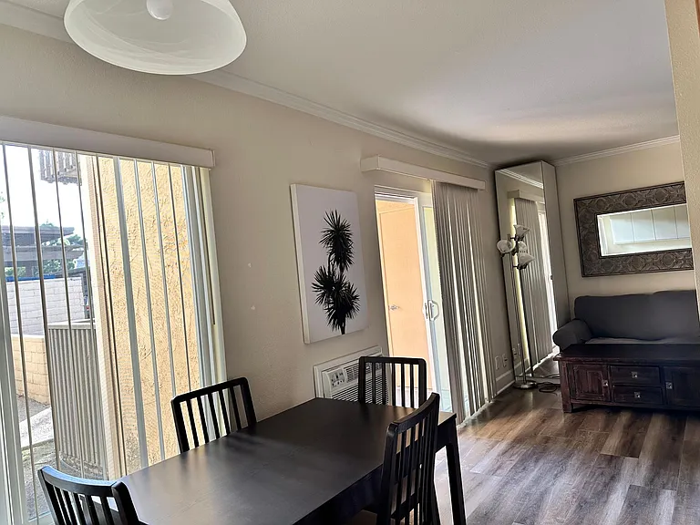 8581 Villa La Jolla Dr — Photo 2