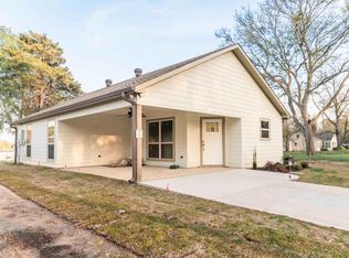804 Short, Troup, TX 75789