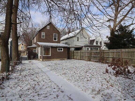 3rd image of 380 Belvidere Ave