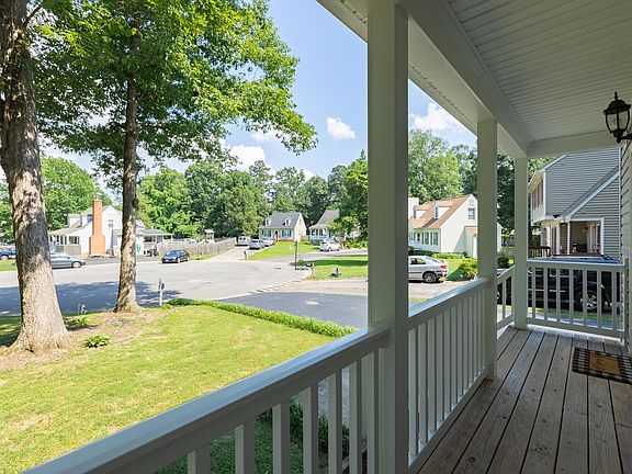 3rd image of 10257 Berrymeade Ct