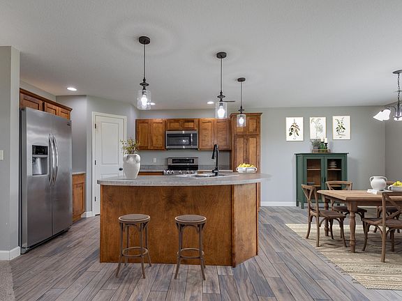 5th image of 5910 Eagle Lake Dr