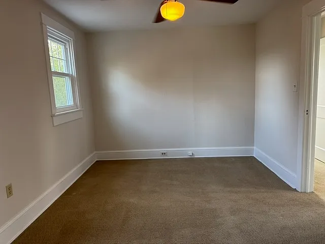 504 Lee Pl — Photo 5