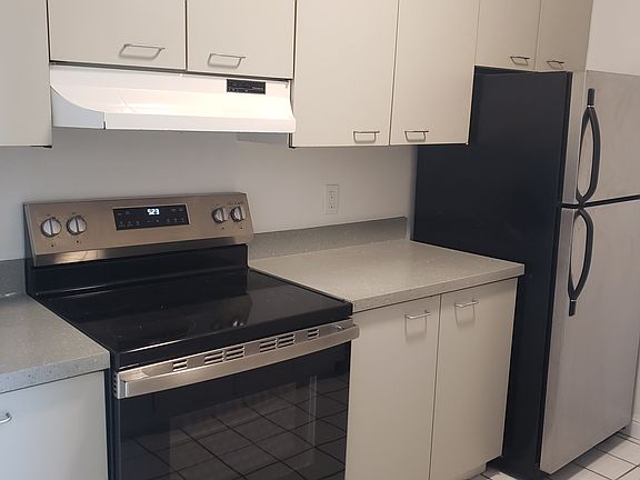 2nd image of 2026 Menard St #B