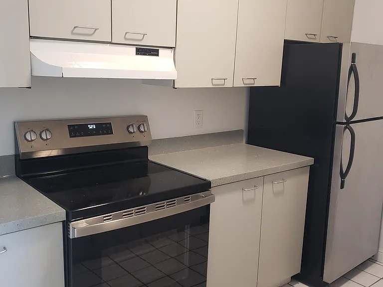 2026 Menard St #B — Photo 2