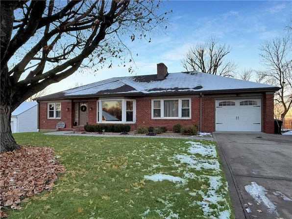 1110 Elm St, Higginsville, MO 64037