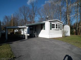 1049 Rosewood Dr, Altoona, PA