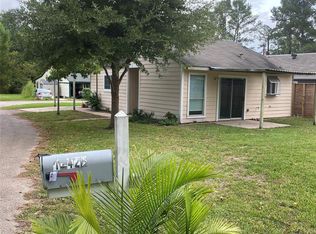 12426 Woodlake St, Pinehurst, TX 77362