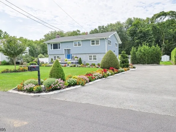 17 Corwin St, Roxbury Twp., NJ 07847