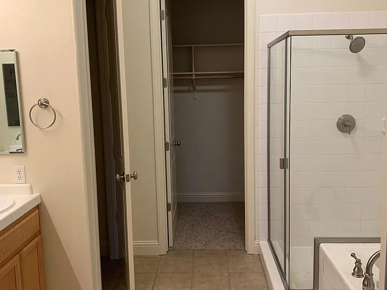4700 Dewey Orchard Ct — Photo 11