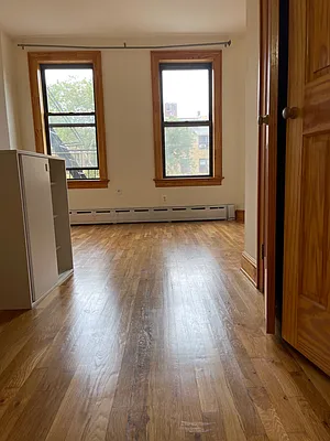 Rented by Peter Meskouris LREB | media 14