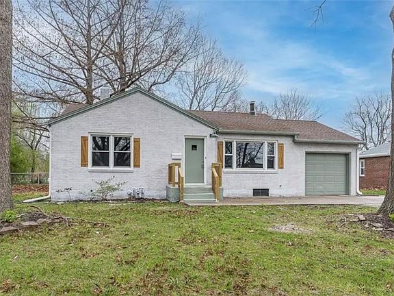 2nd image of 316 E Bellevista Dr