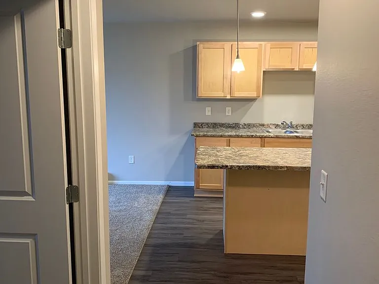 Aspen Trail Apartments — Photo 45