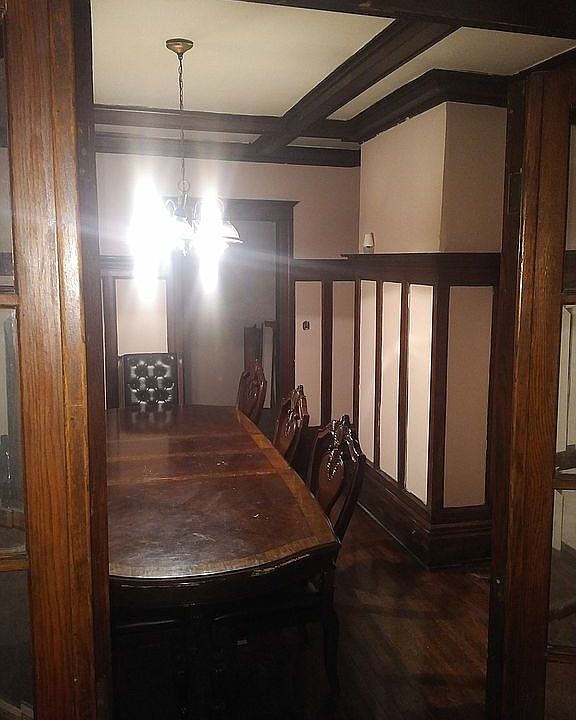 2nd image of 7014 Kercheval St